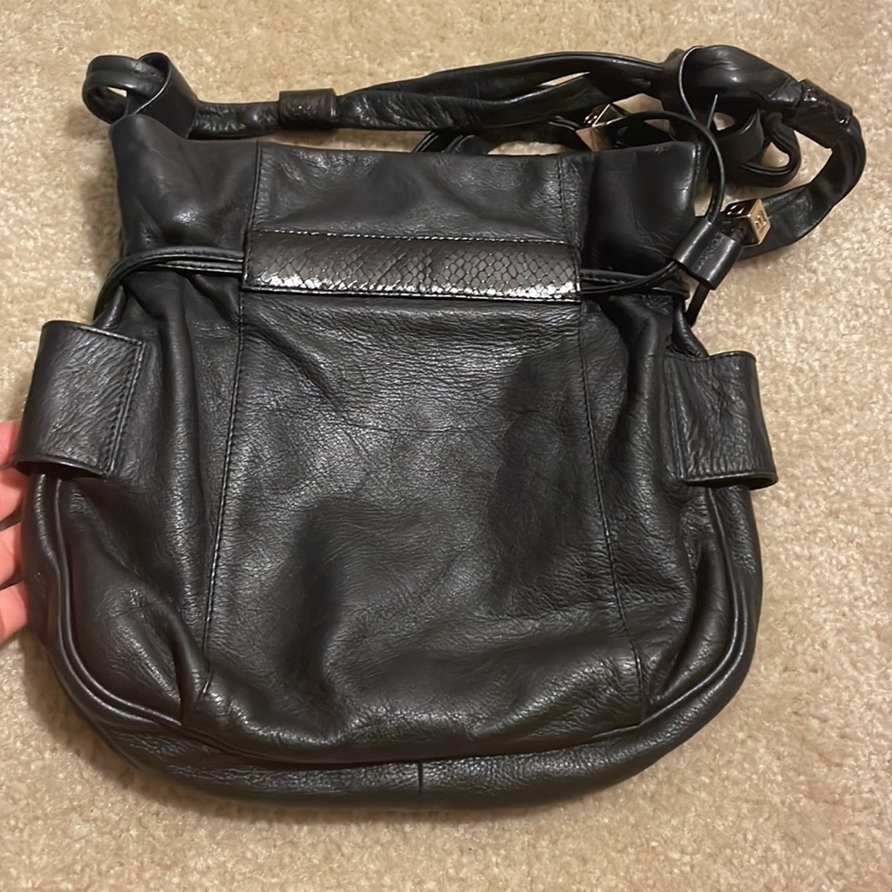 SEE BY CHLOE BLACK LEATHER SNAKE SKIN STYLE PURSE - Picture 6 of 10